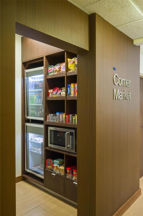 | Fairfield Inn by Marriott Allentown Bethlehem/Lehigh Airport
