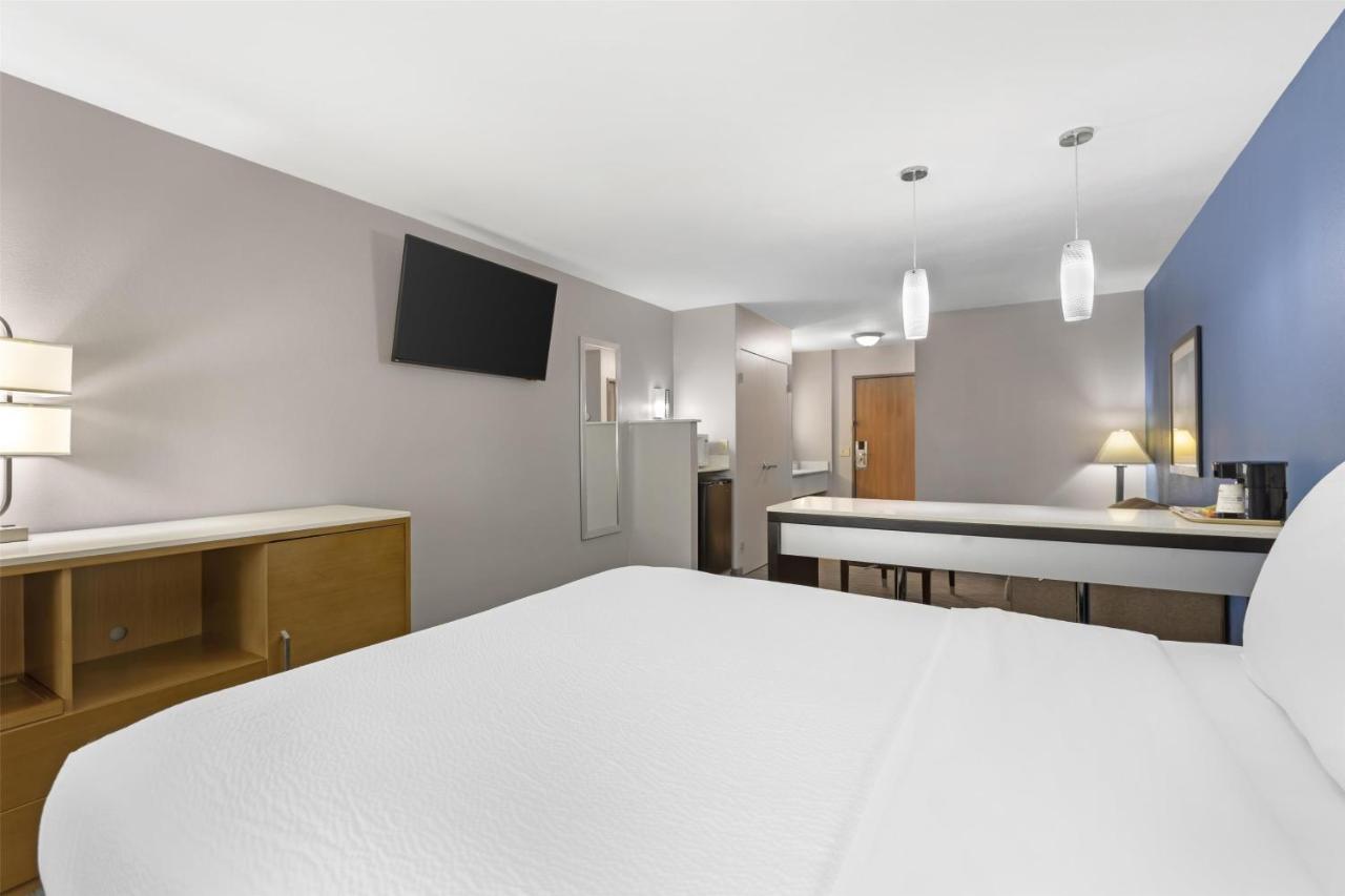  | Best Western Cooperstown Inn & Suites