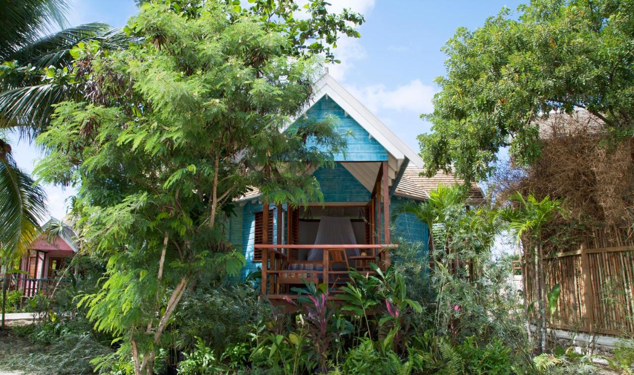 One Bedroom Beach Hut at GoldenEye Resort