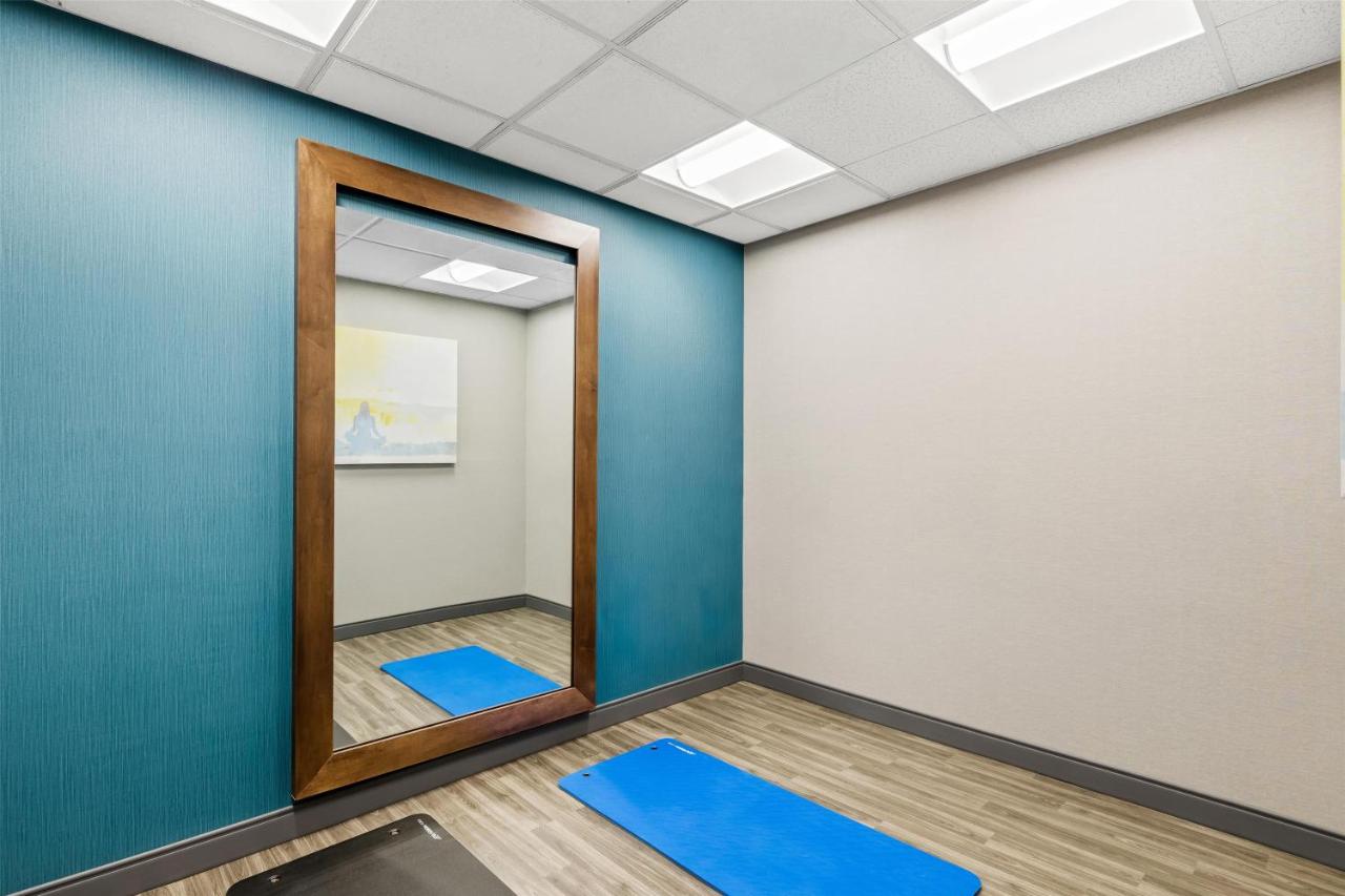 | Hampton Inn & Suites Richmond/Virginia Center