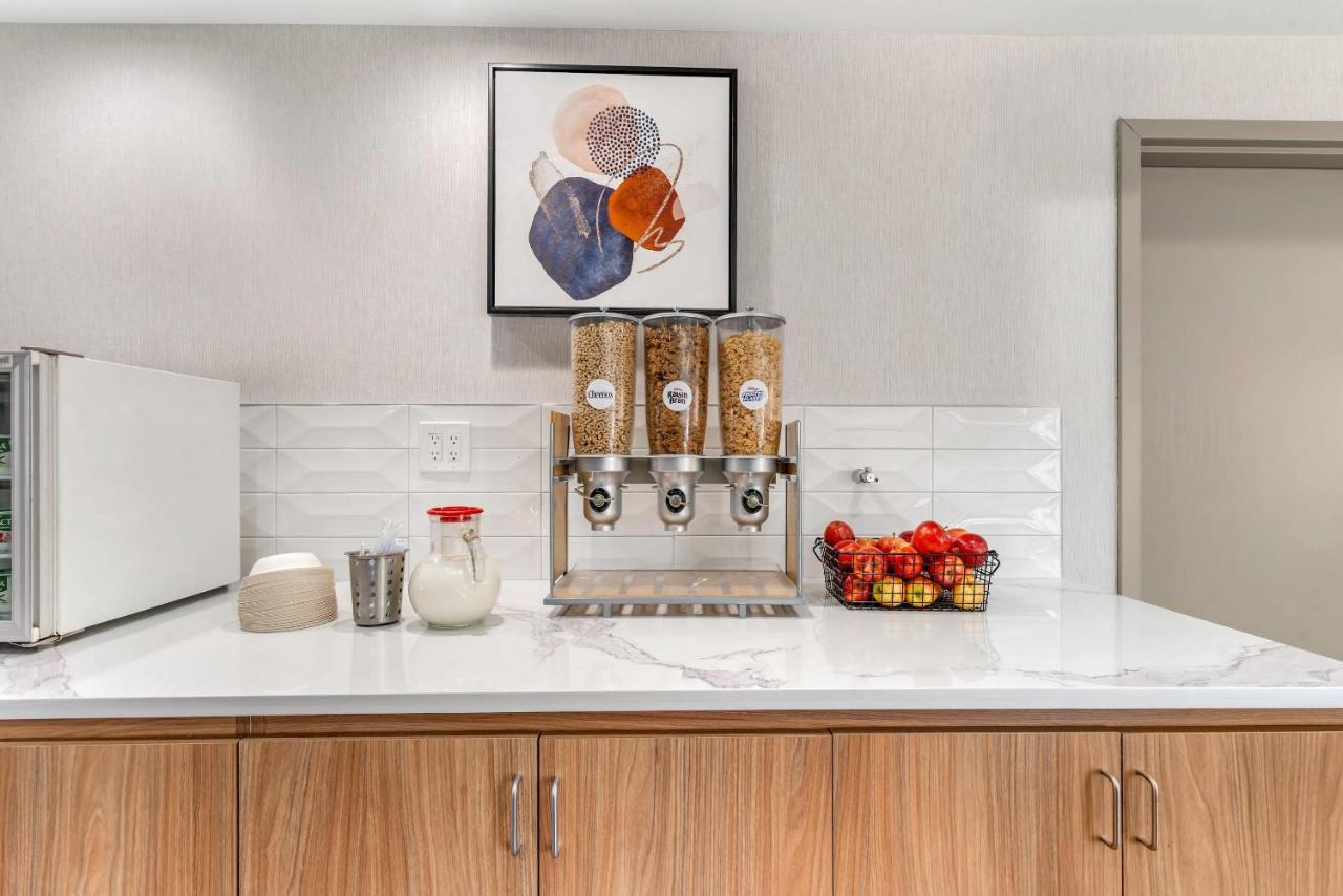 | Fairfield Inn & Suites Modesto