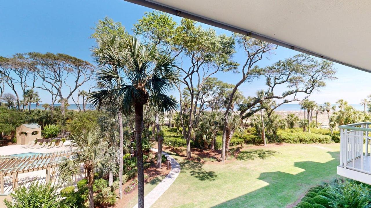  | 211 Windsor Place