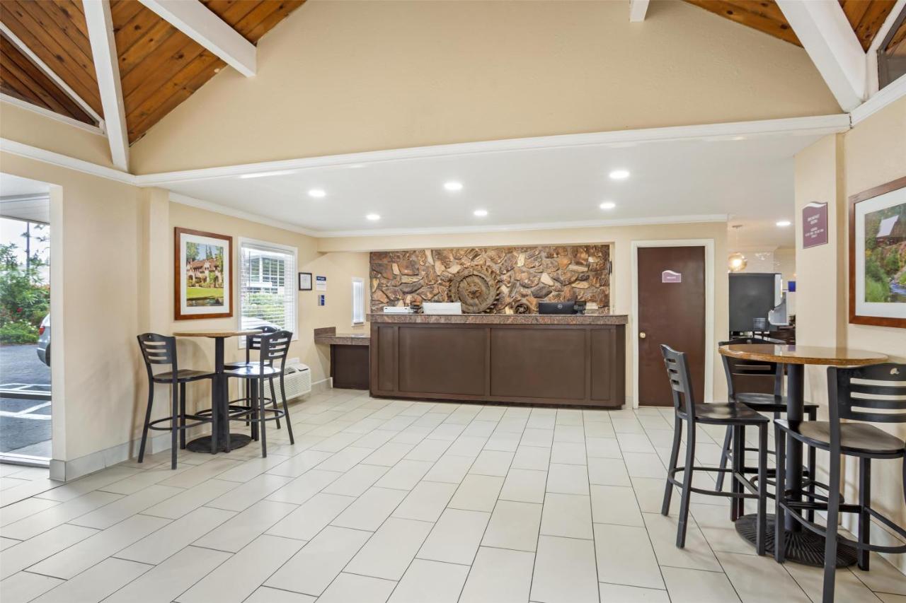| Best Western Gold Country Inn