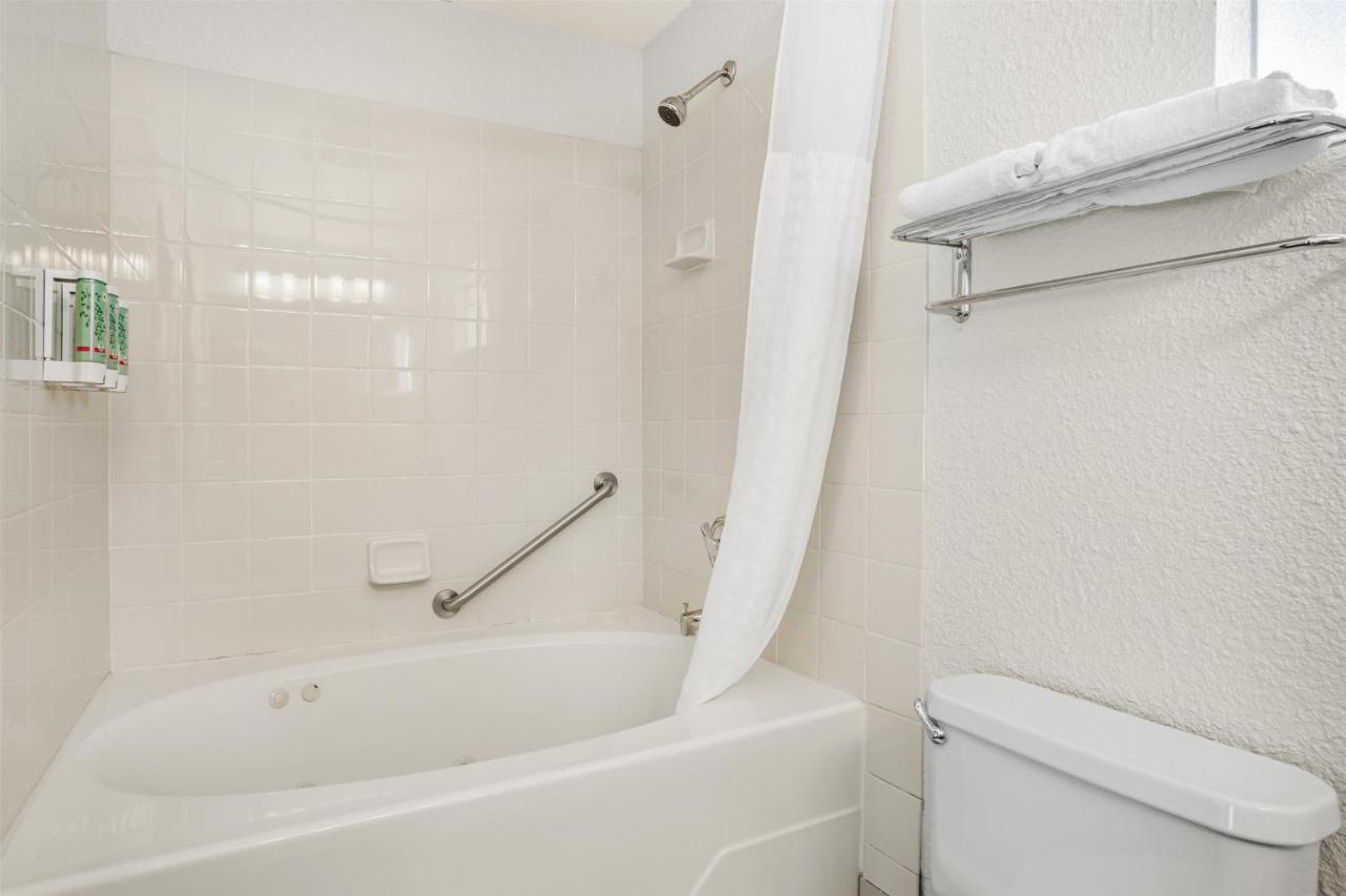 | Best Western Gold Country Inn