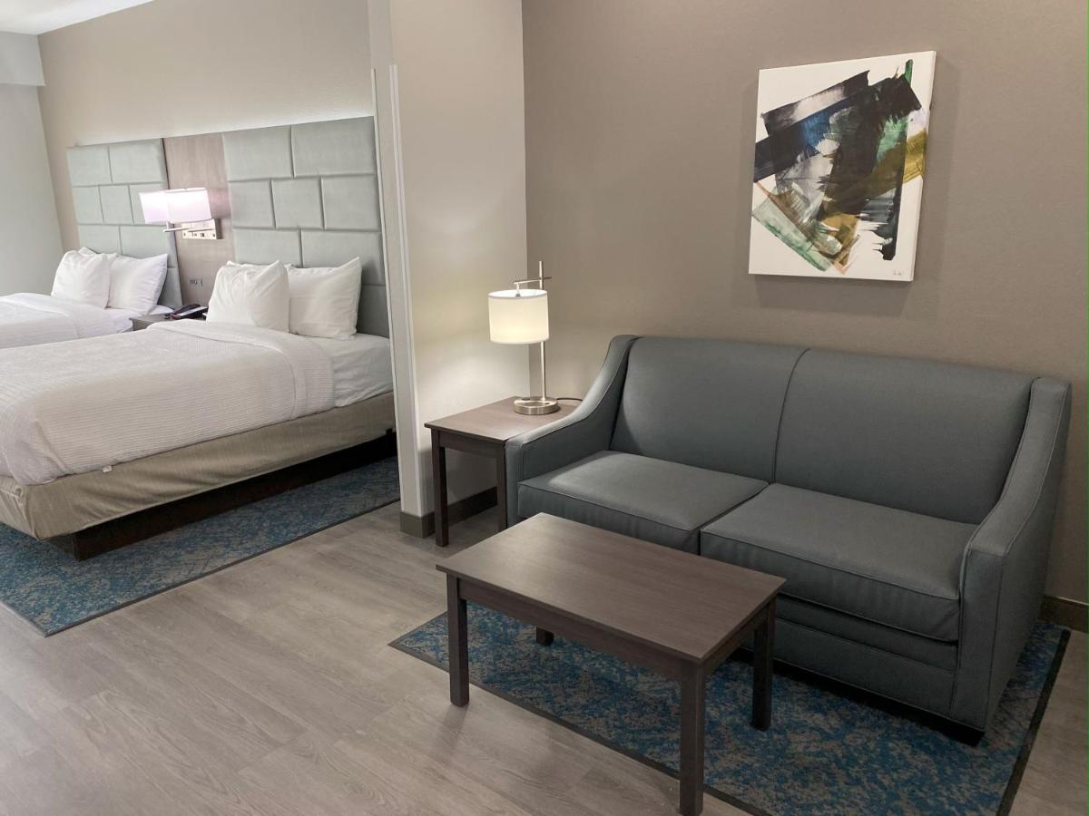  | Best Western Plus Executive Residency Antioch Inn