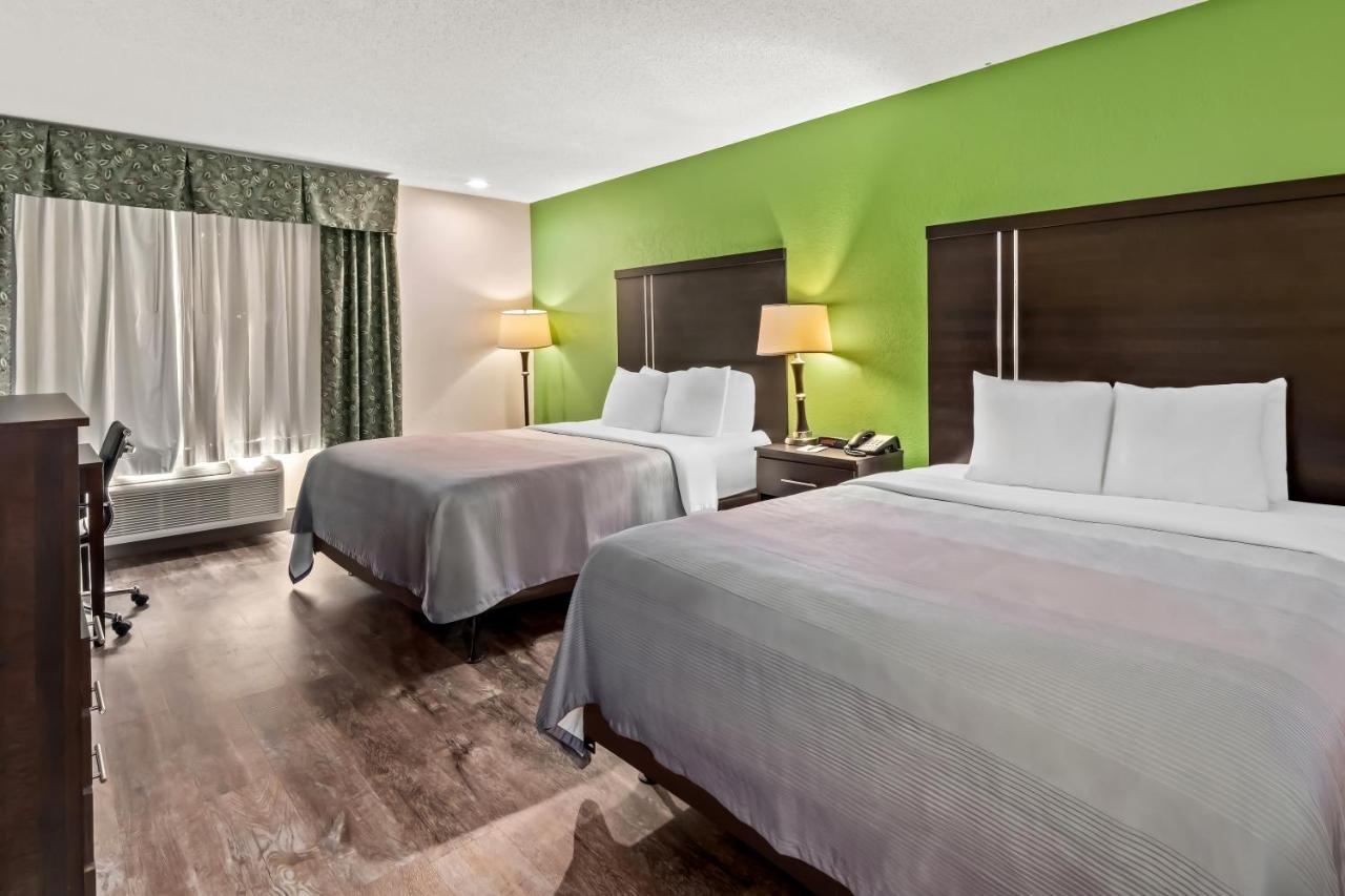 Queen Room with Two Queen Beds - Non-Smoking at Quality Inn & Suites - Granbury
