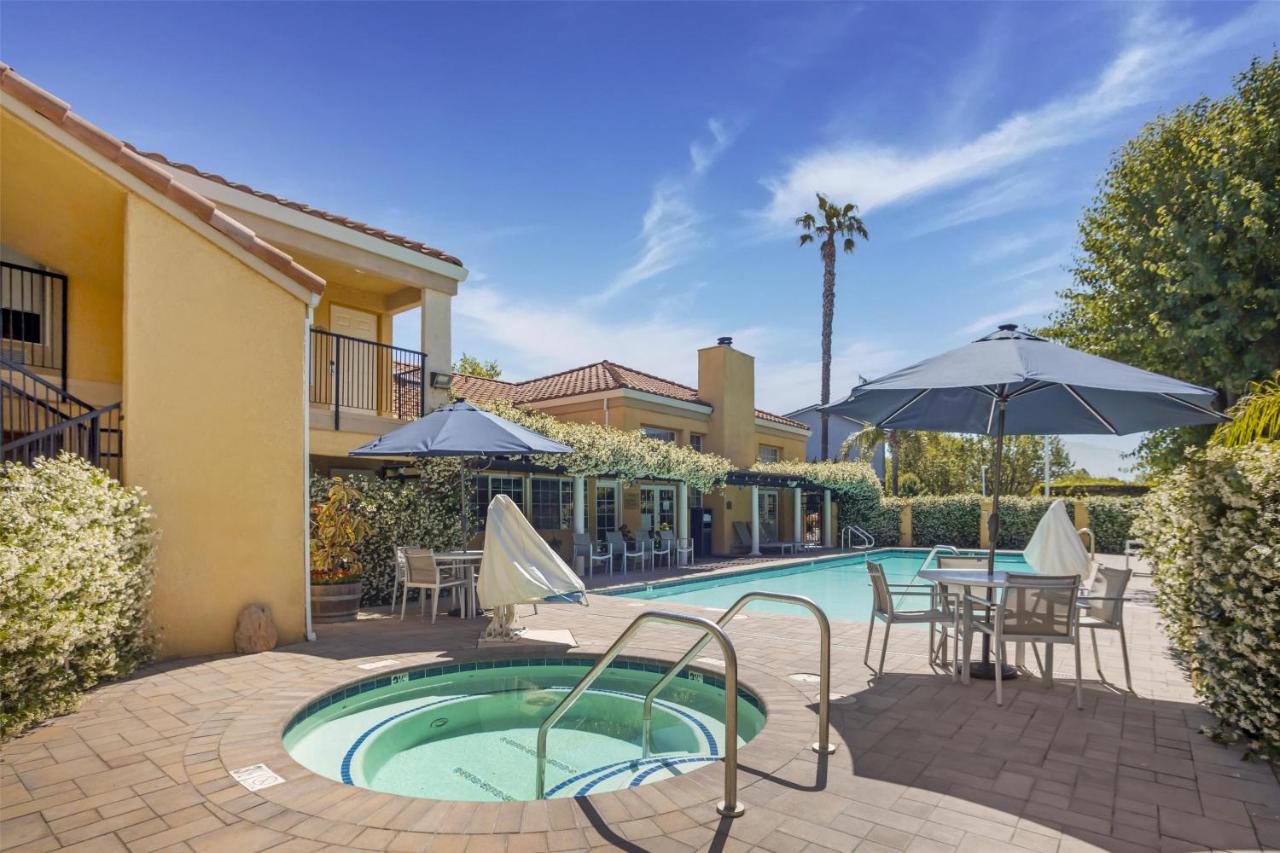  | Best Western Plus Dixon Davis