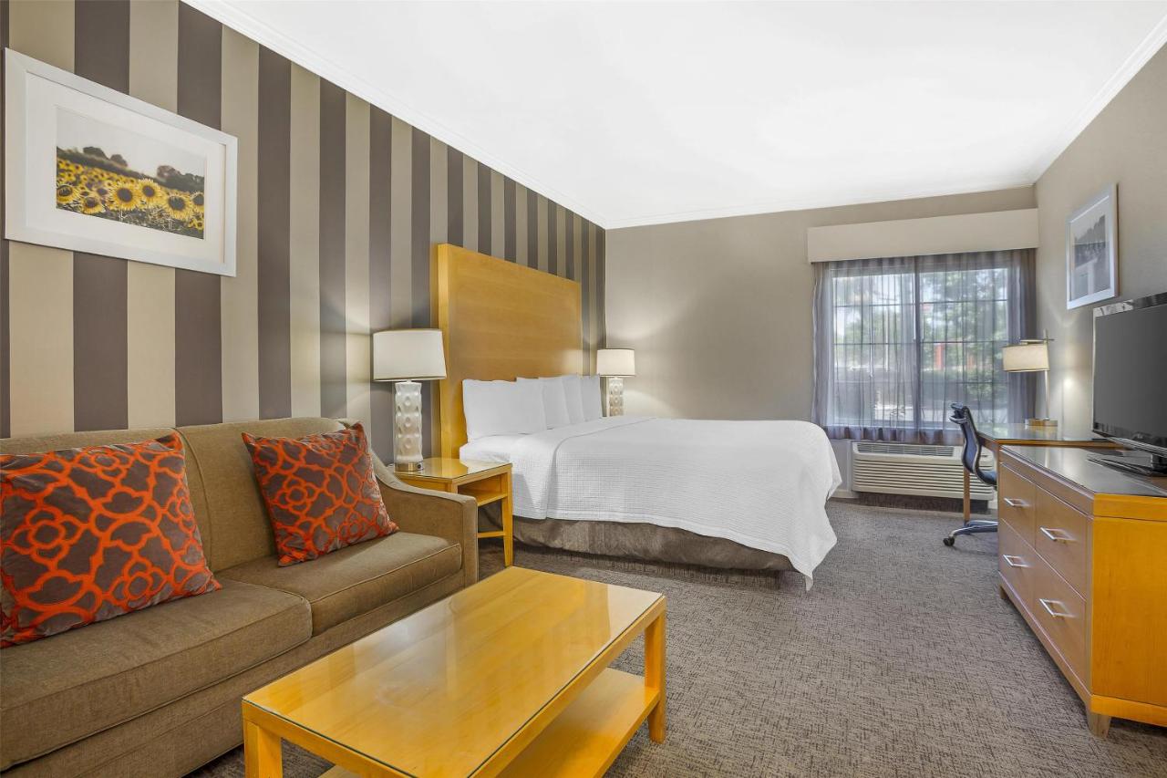 King Room - Interior Corridor - Non-Smoking at Best Western Plus Dixon Davis