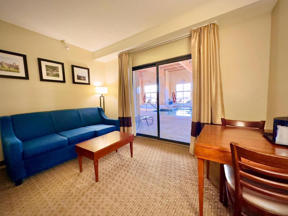 Queen Suite with Two Queen Beds - Accessible/Non-Smoking at Comfort Inn & Suites Black River Falls I-94