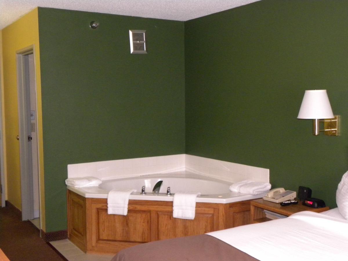 | New Victorian Inn & Suites Kearney