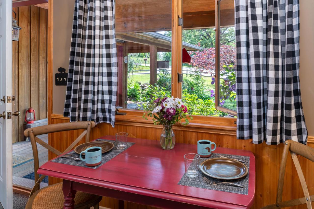  | Eureka Sunset Cabins