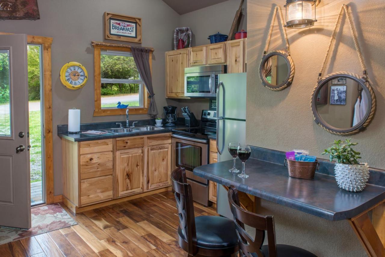  | Eureka Sunset Cabins