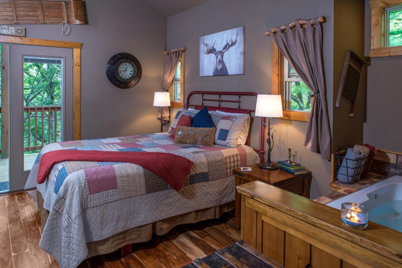  | Eureka Sunset Cabins