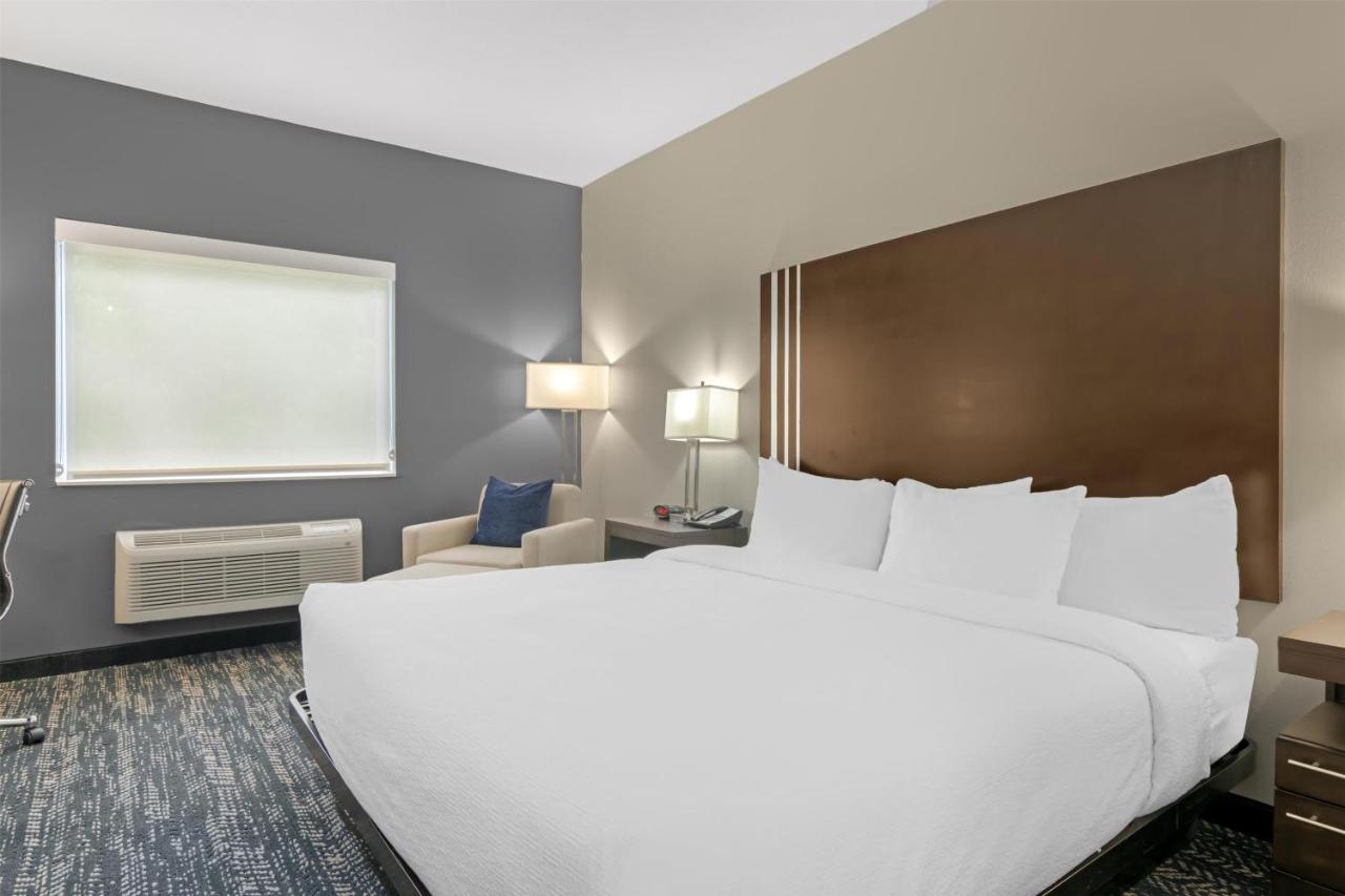 | Best Western Plus Washington Hotel