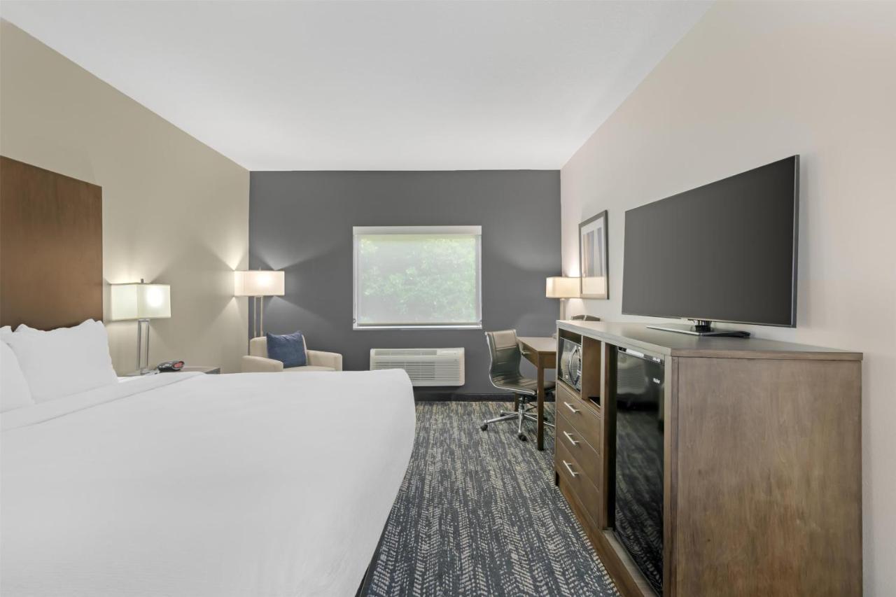 | Best Western Plus Washington Hotel