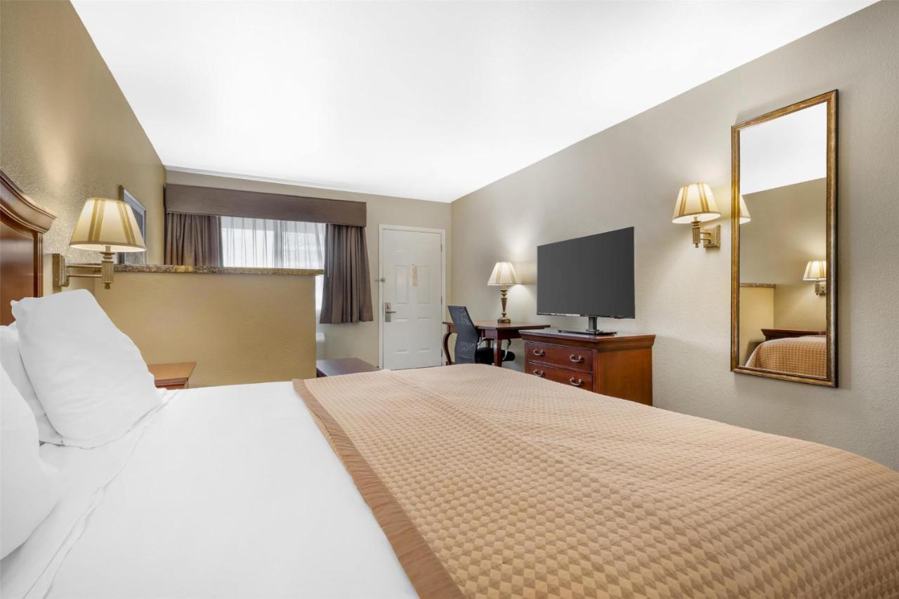 | Best Western Inn of Chandler