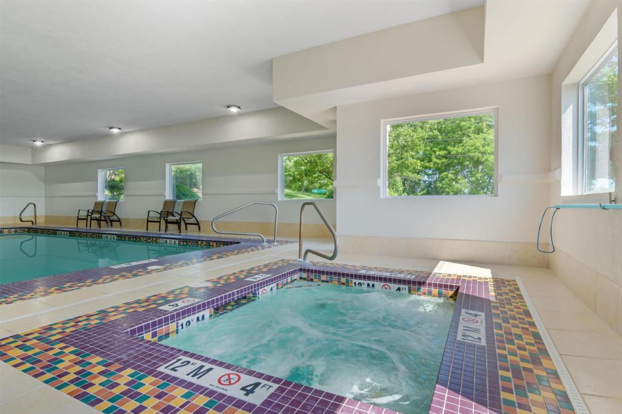 | Best Western Plus Washington Hotel