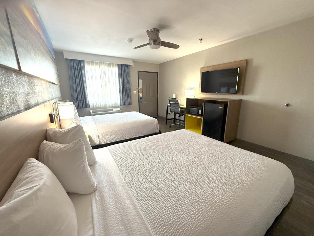 Accessible Room with Two Queen Beds - Non-Smoking - Non Pet Friendly at Days Inn by Wyndham Yuma