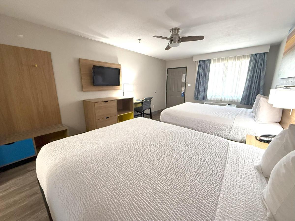 Standard Room With Two Queen Beds - Non-Smoking - Pet Friendly at Days Inn by Wyndham Yuma