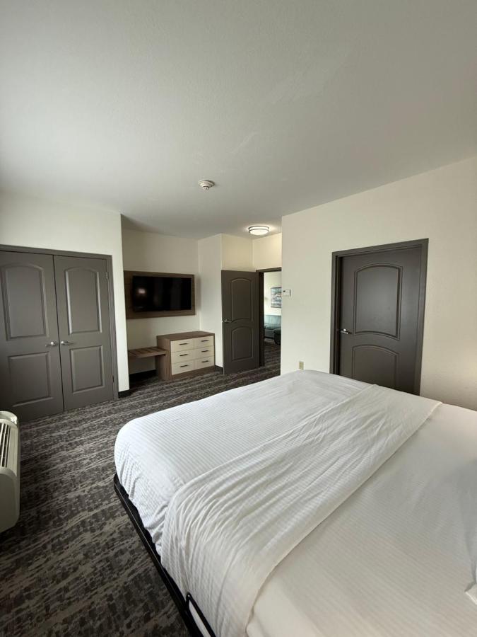King Suite - Non-Smoking at La Quinta Inn & Suites by Wyndham Searcy