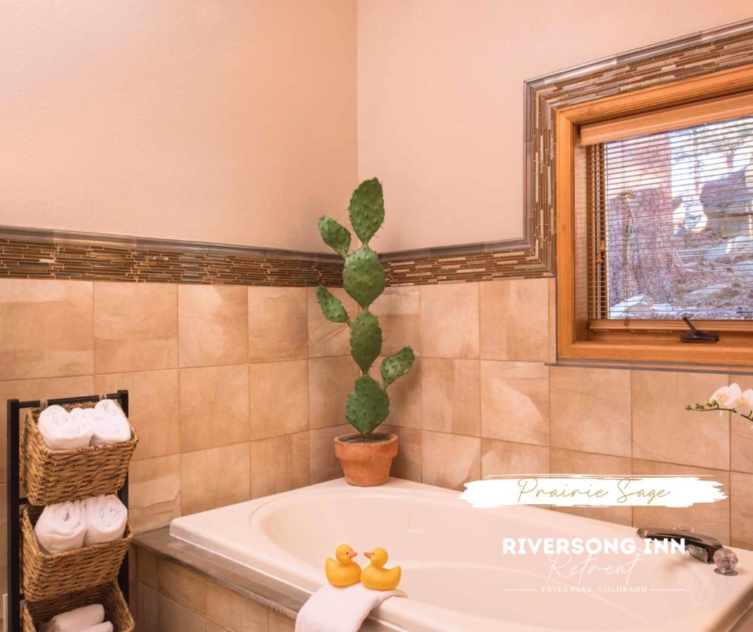  | Romantic RiverSong Inn