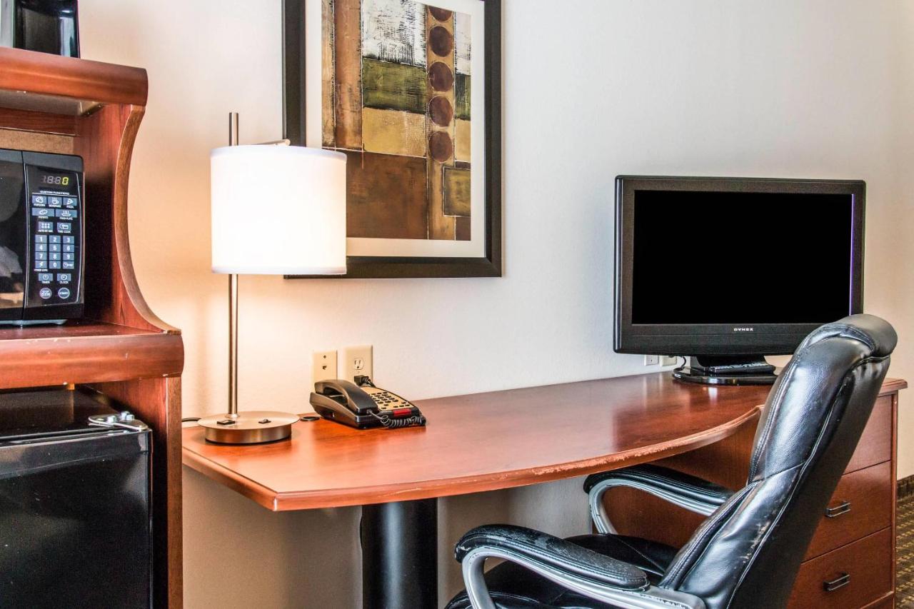 King Room at Sleep Inn & Suites Pooler - Savannah Area