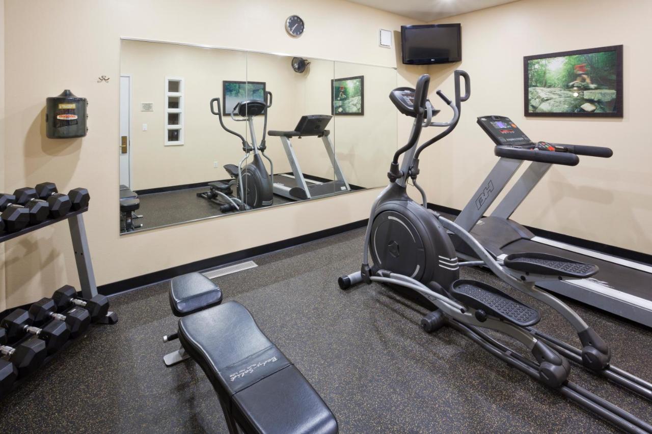 | GrandStay Residential Suites Hotel