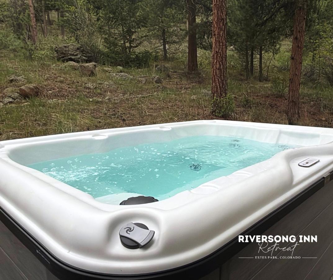  | Romantic RiverSong Inn