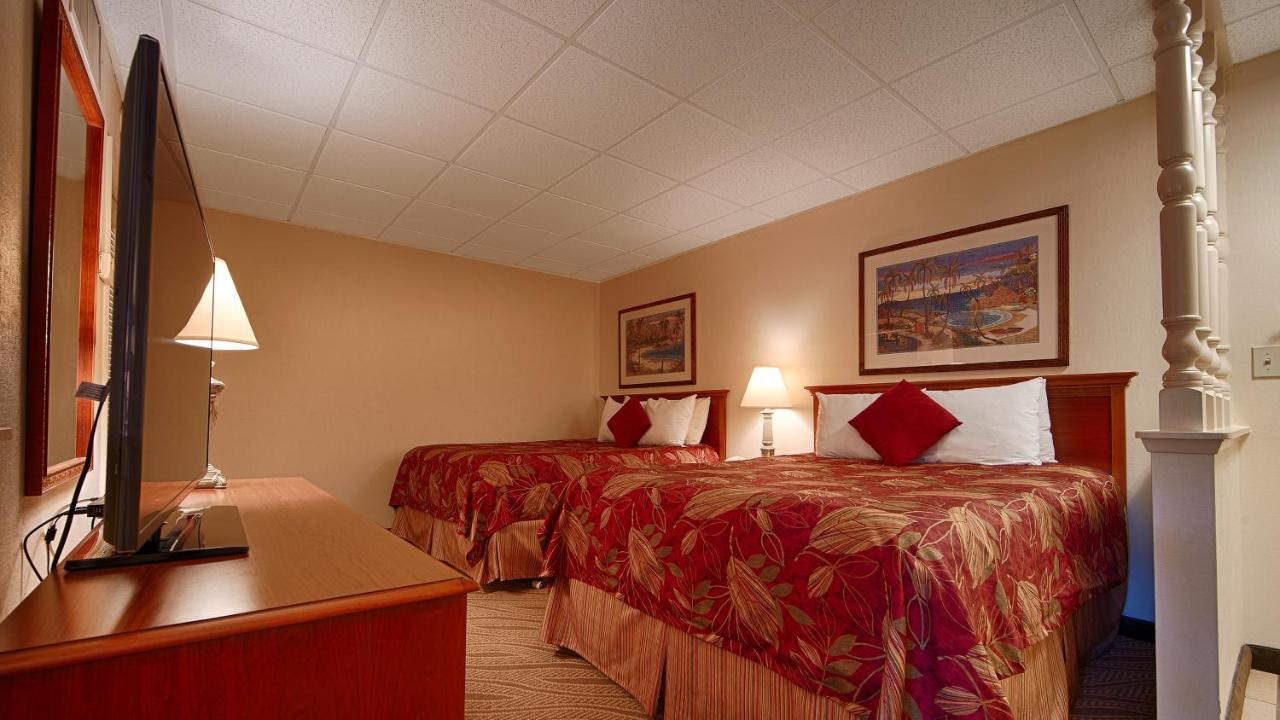 | Best Western Naples Inn & Suites