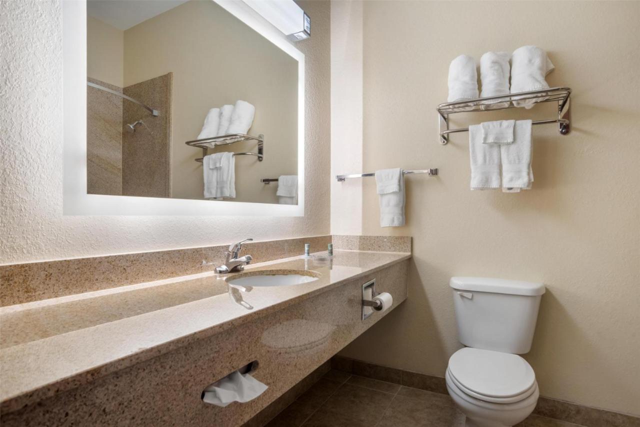 | Best Western Opp Inn