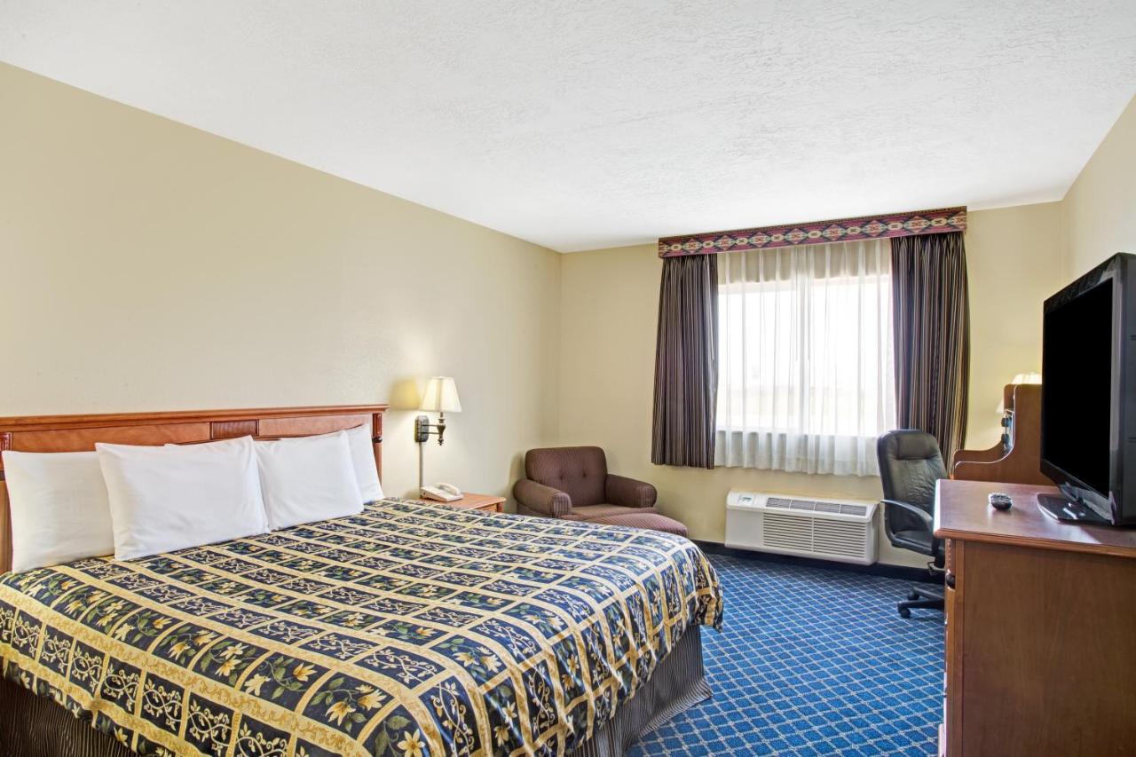King Room - Non-Smoking at Days Inn by Wyndham Brigham City