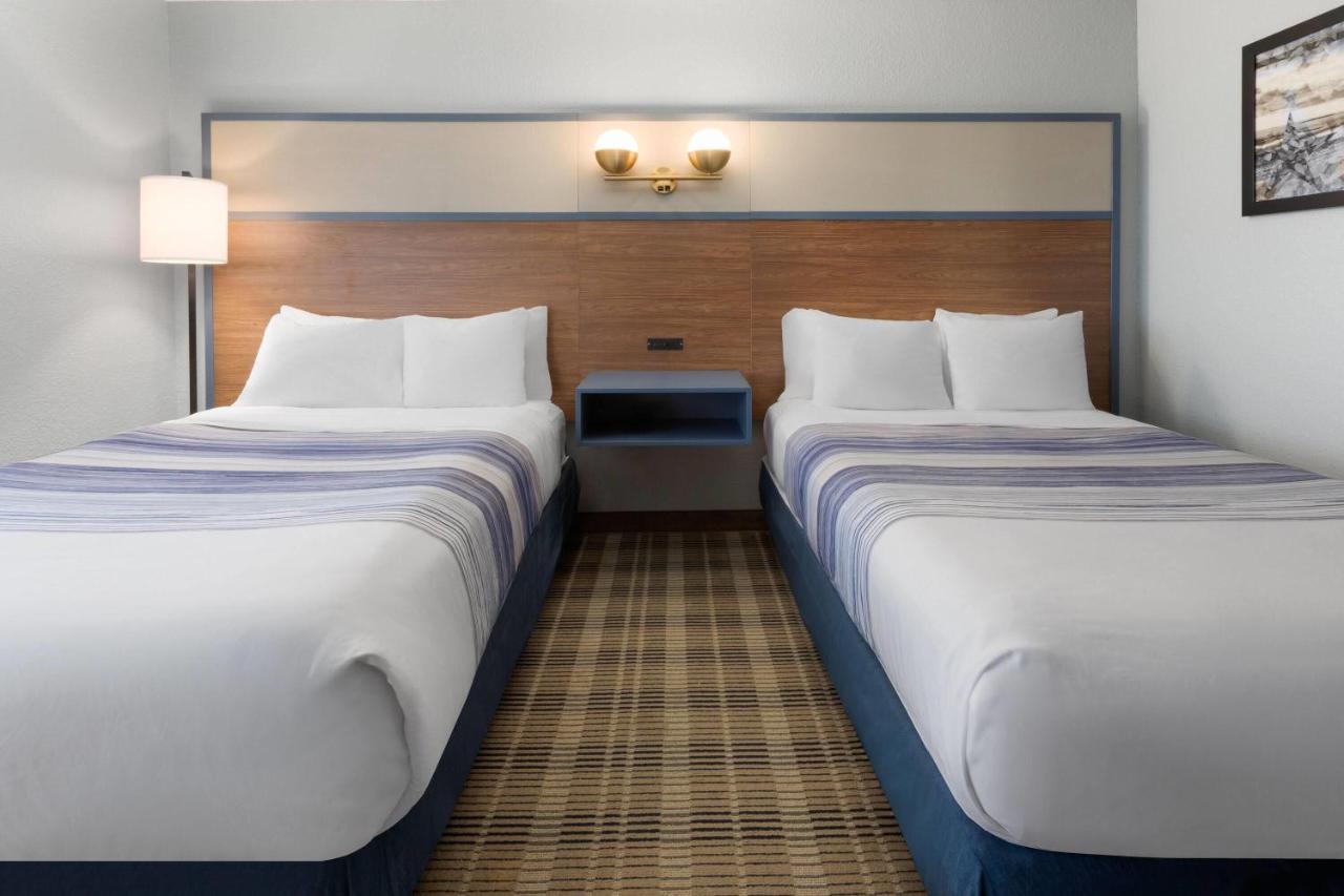 Deluxe Double Room - Mobility Access/Non-Smoking at AmericInn by Wyndham Chippewa Falls