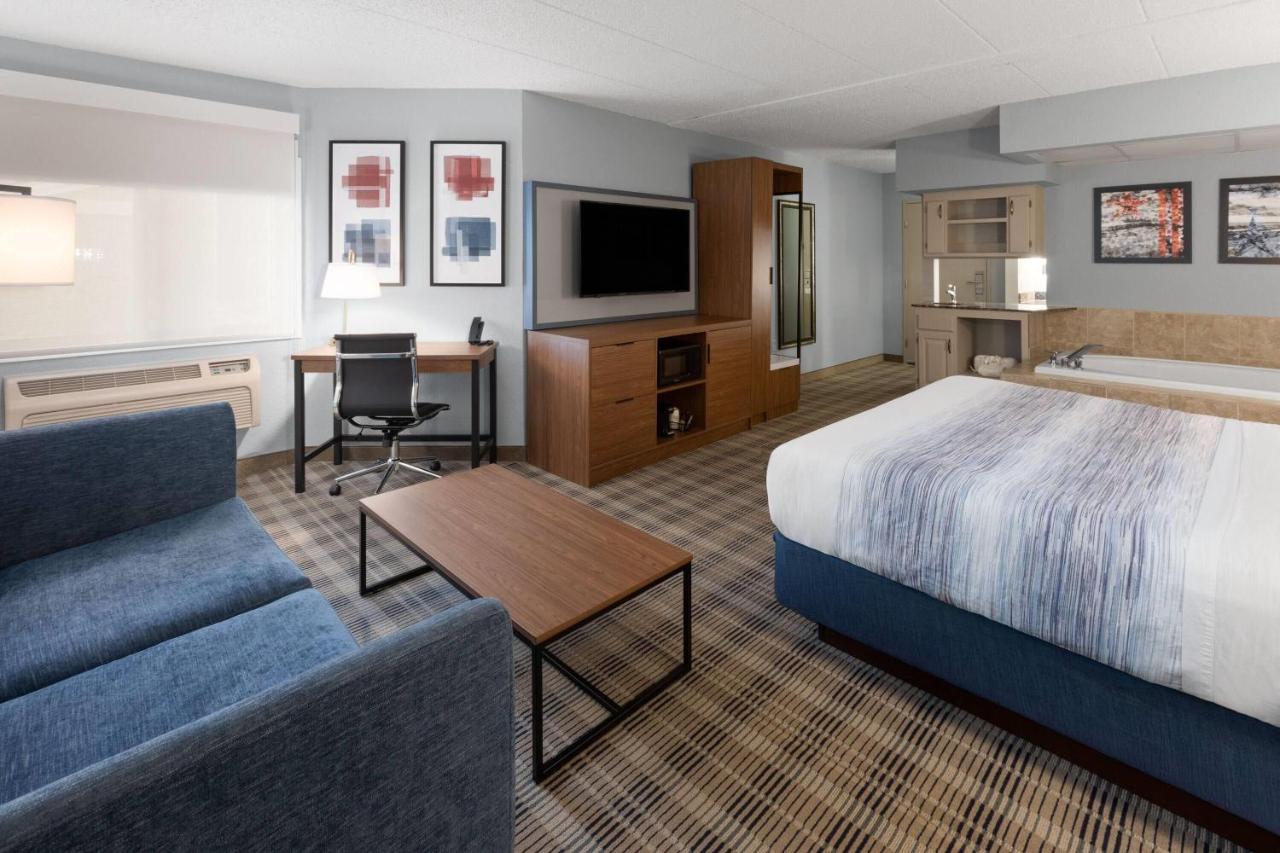 Superior King Suite - Non-Smoking at AmericInn by Wyndham Chippewa Falls