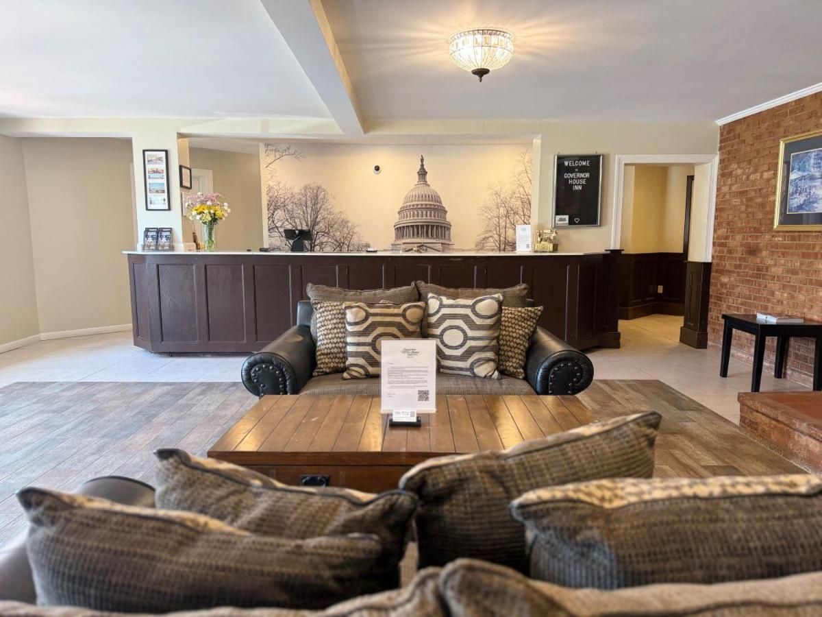  | Governor House Inn Arlington/Falls Church