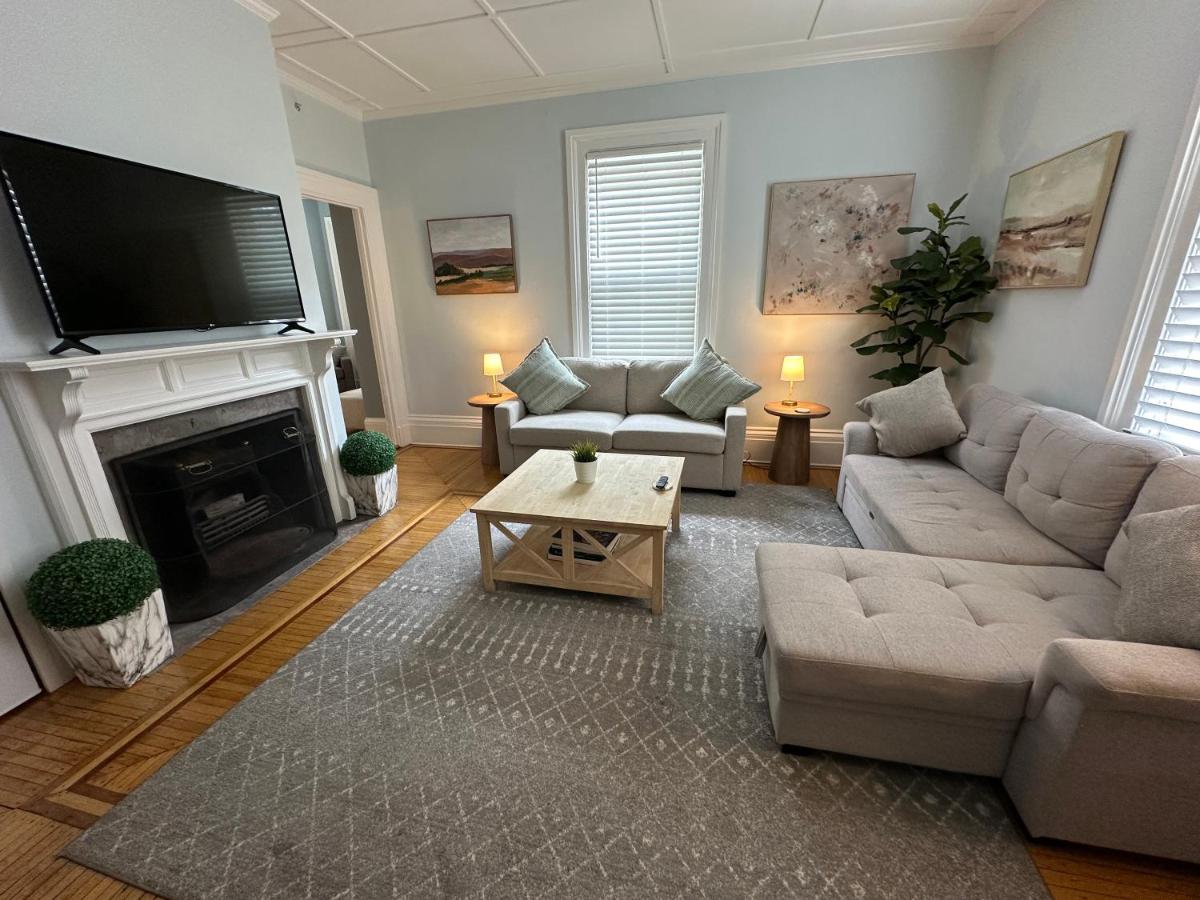 | Beautiful Home Historic Spring St