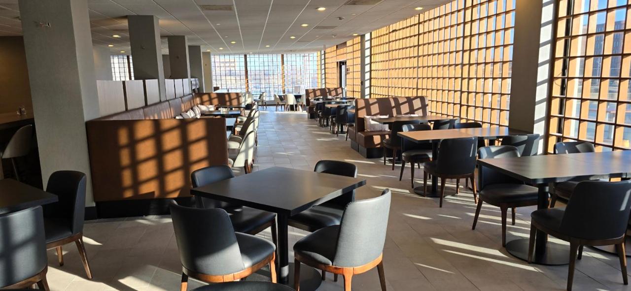  | Holiday Inn Downtown Rochester, an IHG Hotel