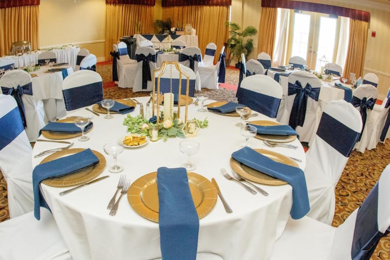 | Holiday Inn & Suites Clearwater Beach, an IHG Hotel