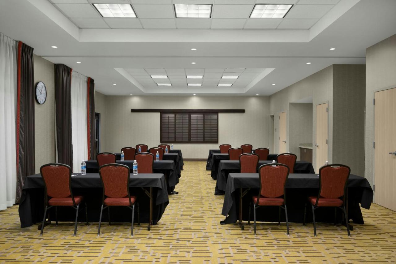 | Fairfield Inn & Suites by Marriott Moscow