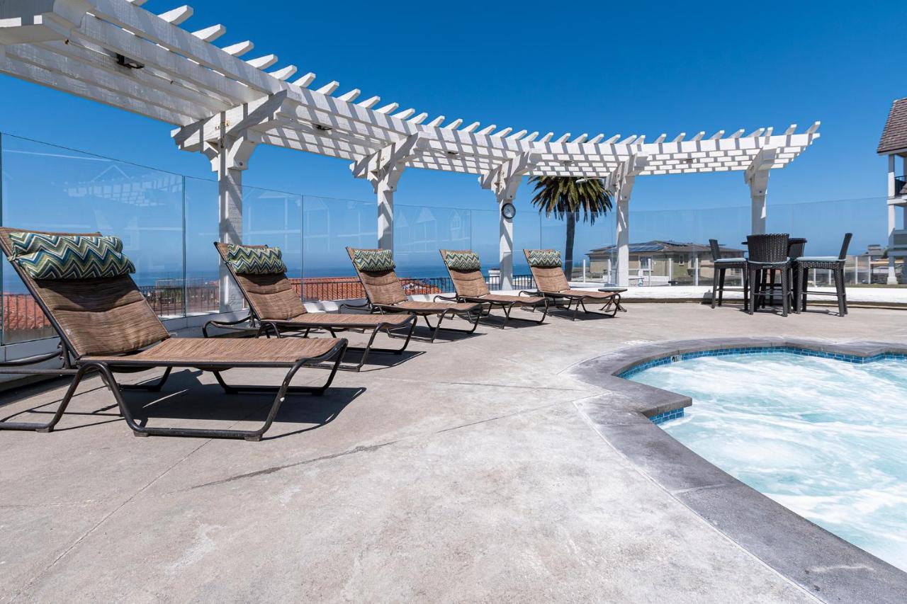  | Carlsbad Inn Beach Resort
