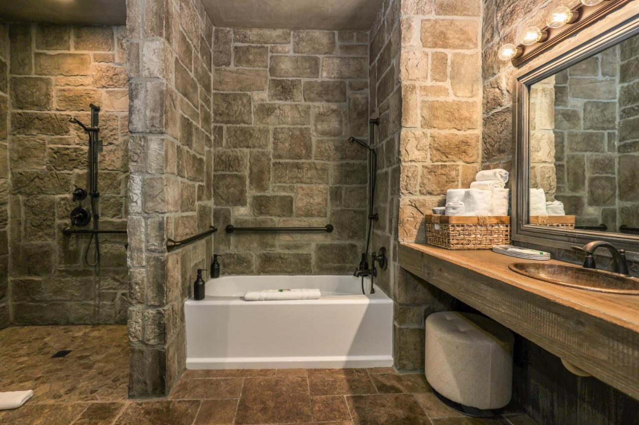 | The Inn at Zaca Creek