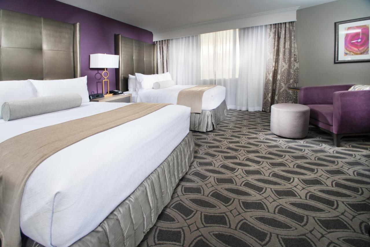  | Crowne Plaza Saddle Brook, an IHG Hotel