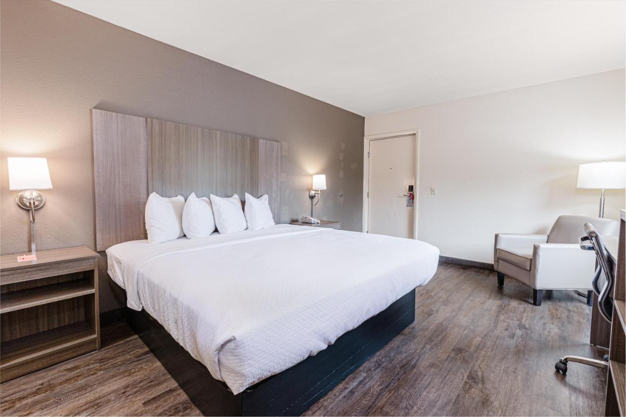| Econo Lodge Cherokee