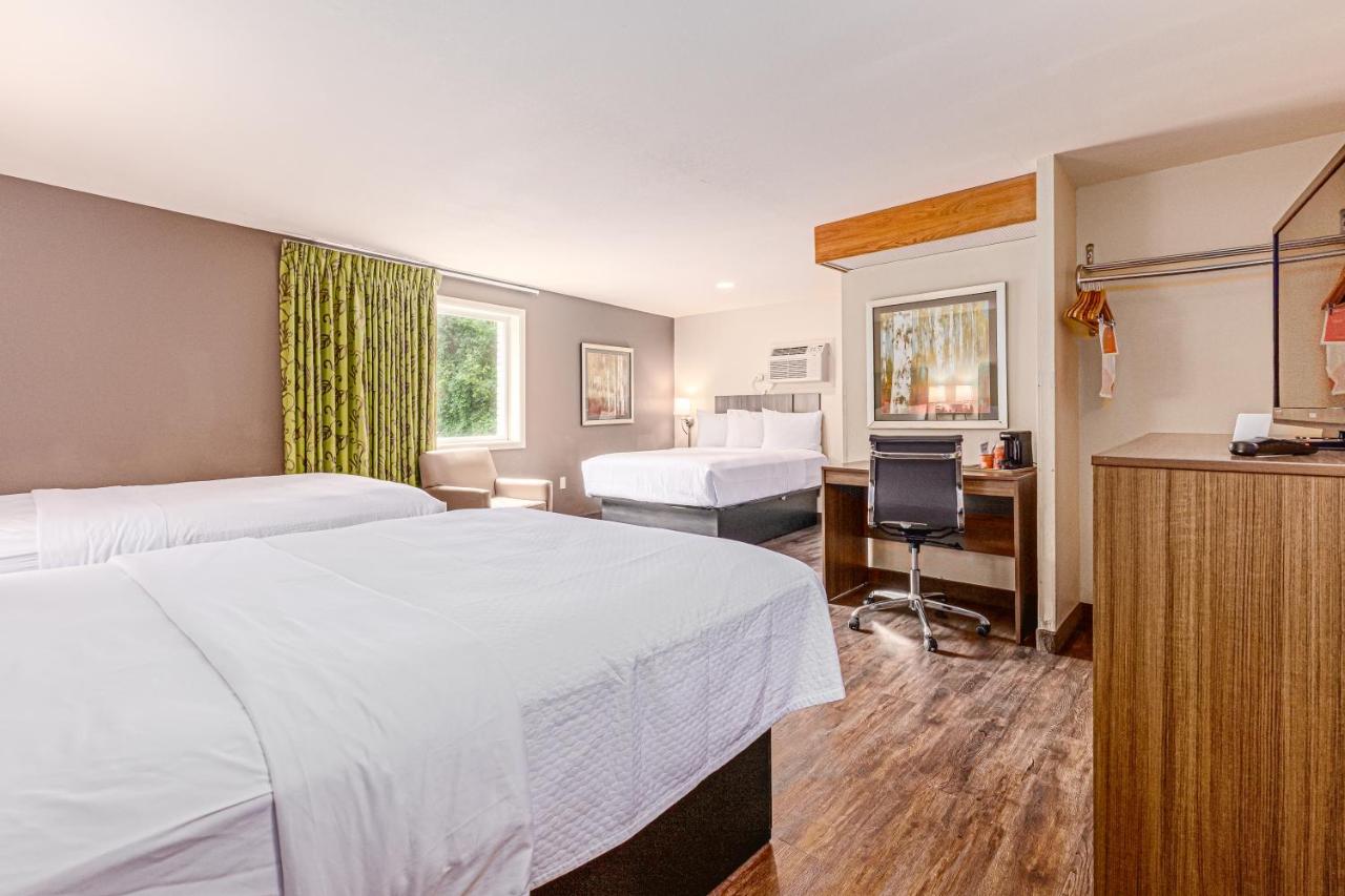 | Econo Lodge Cherokee