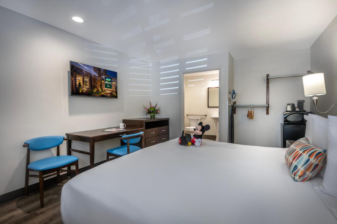 | Alpine Inn near Convention Center and the Park