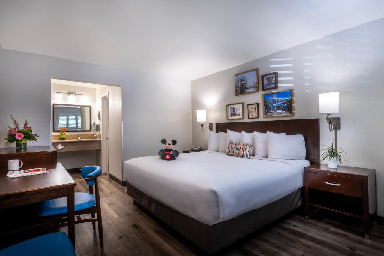 | Alpine Inn near Convention Center and the Park