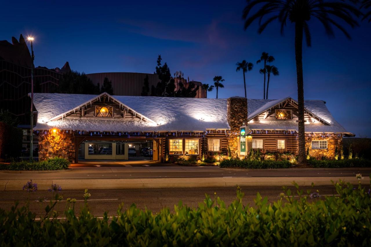 | Alpine Inn near Convention Center and the Park