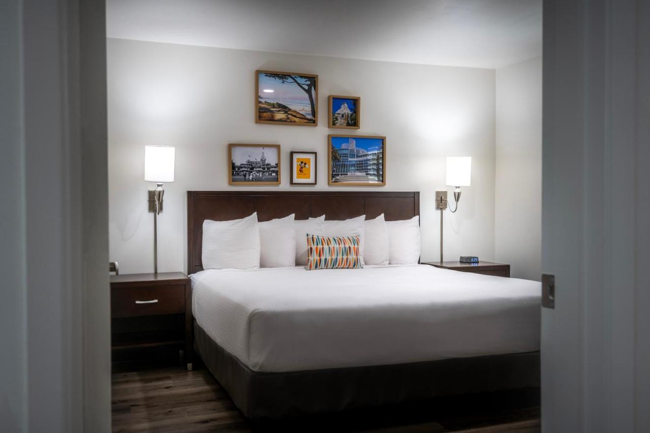 | Alpine Inn near Convention Center and the Park