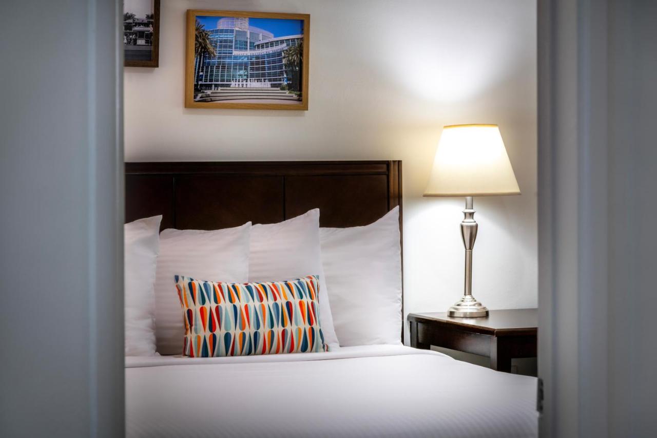 | Alpine Inn near Convention Center and the Park