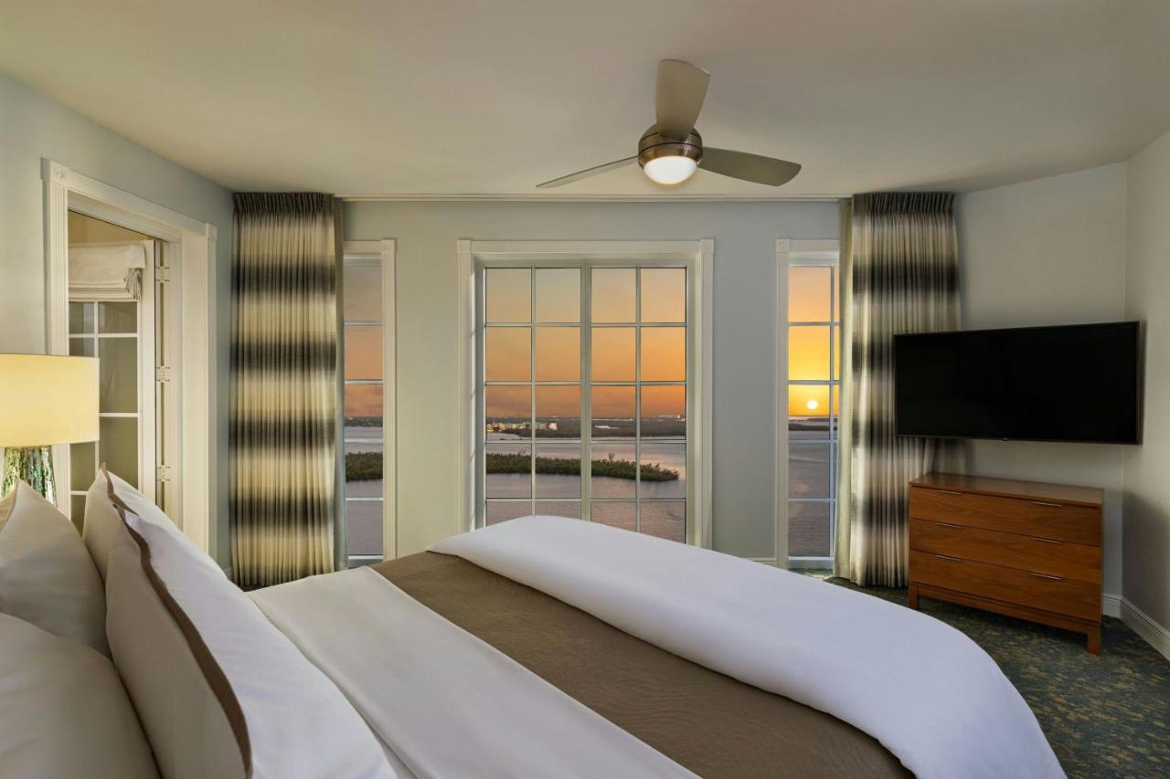 Admiral Suite, Penthouse, Bedroom 1: 2 King, Bedroom 2: at The Westin Cape Coral Resort At Marina Village