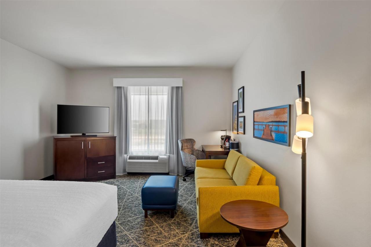 | Hampton Inn and Suites Trophy Club - Fort Worth North